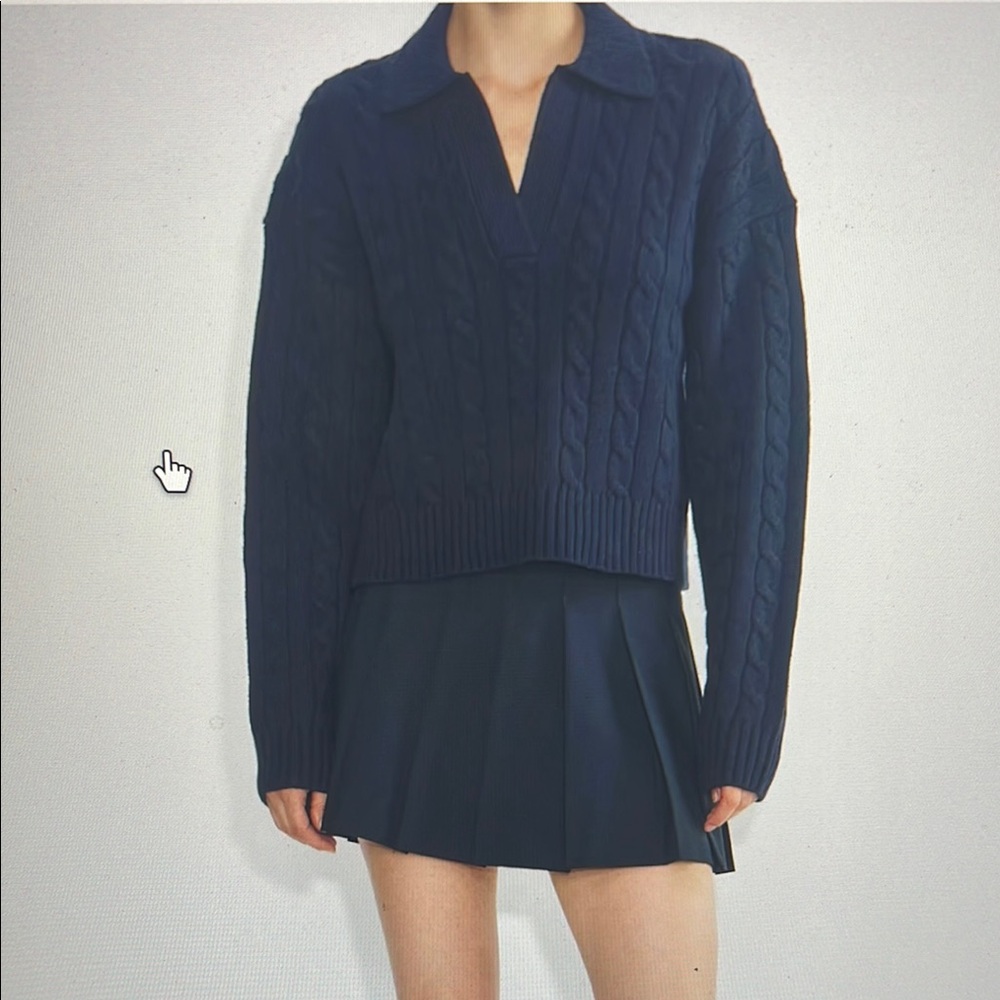 Sunday Best navy Aritzia Lottie preppy cable knit V-Neck Sweater L